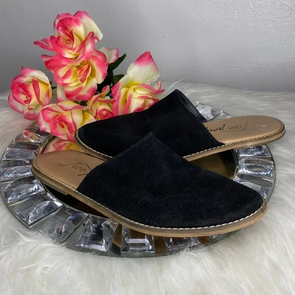 Free People Black Suede Flat Mules 38